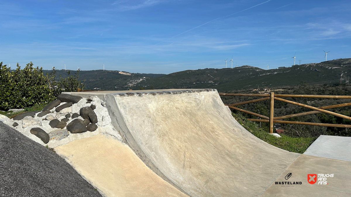 Alqueidão da Serra skatepark